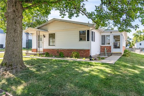 275 W Cole St, Macon, IL, 62544-4371 | Card Image