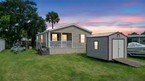 121 Lewis St, EDGEWATER, FL, 32141-7305 | Card Image