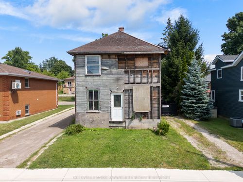 165 James St, Clinton, ON, N0M1L0 | Card Image