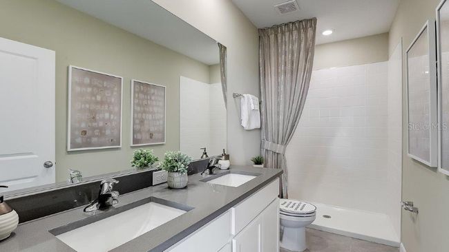 17465 Spanish Oak Loop, Townhouse with 3 bedrooms, 3 bathrooms and null parking in Land O Lakes FL | Image 13