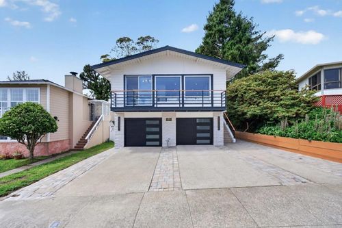 659 Parkview Cir, Pacifica, CA, 94044-1529 | Card Image