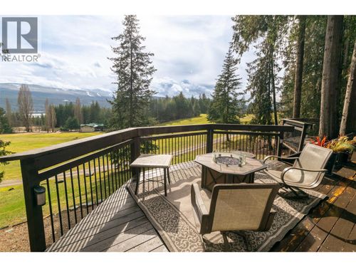 7796 Columbia Dr, Anglemont, BC, V0E1M8 | Card Image