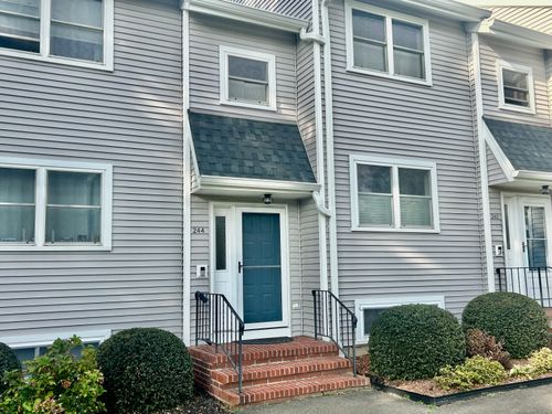 244-244 Tunxis Hill Cut Off, Fairfield, CT, 06825-4229 | Card Image