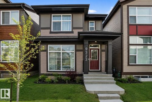 9323 226 St Nw, Edmonton, AB, T5T7R5 | Card Image