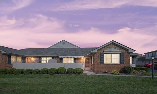 348 Virginia Ct, Pataskala, OH, 43062-5019 | Card Image