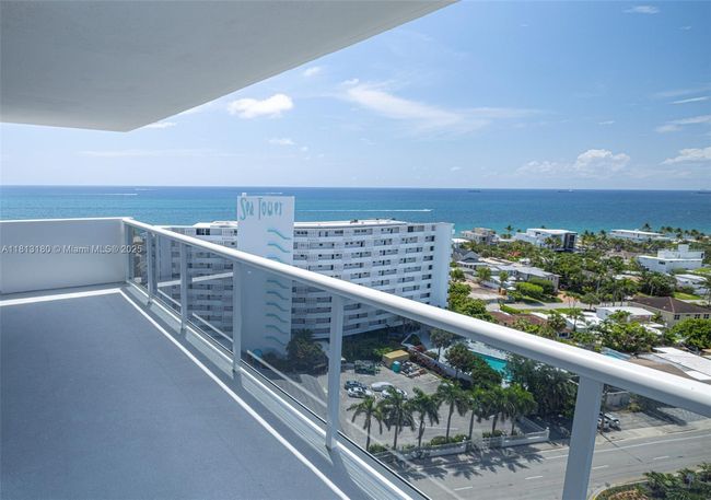 APT-1801 - 2841 N Ocean Blvd, Condo with 2 bedrooms, 2 bathrooms and null parking in Fort Lauderdale FL | Image 6