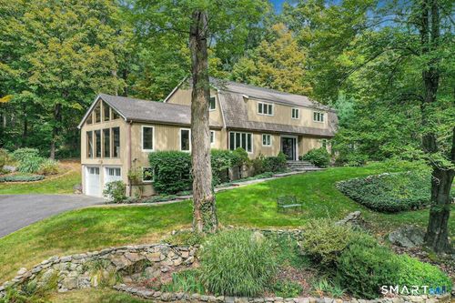 63 Lounsbury Rd, Ridgefield, CT, 06877-4711 | Card Image