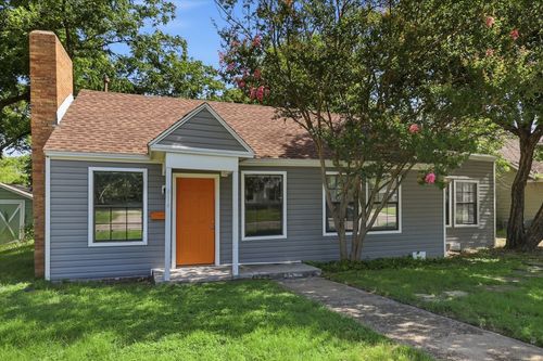 814 Anderson St, Denton, TX, 76201-4008 | Card Image