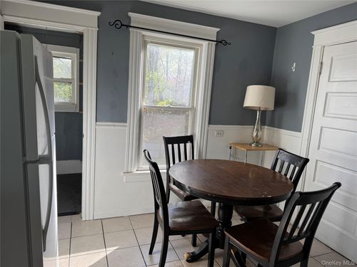 9 Bartlett Street, Poughkeepsie, NY, 12601 | Card Image