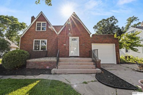 1643 N I St, Fremont, NE, 68025-3321 | Card Image