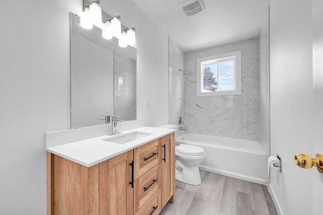3248 Dovercliffe Rd Se, House other with 5 bedrooms, 2 bathrooms and 2 parking in Calgary AB | Image 20