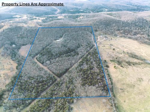 18611 Farm Road 2107, Aurora, MO, 65605-6339 | Card Image