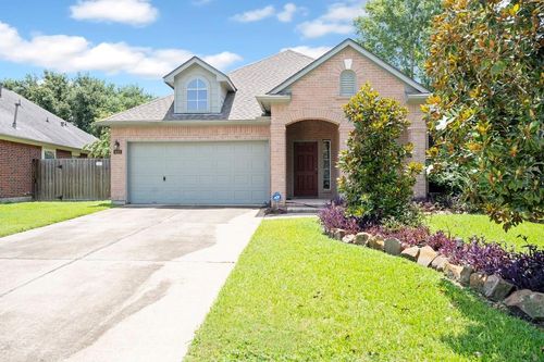 421 Livingstone Ln, League City, TX, 77573-6355 | Card Image