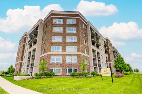 610-610 Farmstead Dr, Milton, ON, L9T8X5 | Card Image