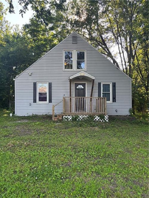 402 Benton St, Richmond, MO, 64085-1480 | Card Image