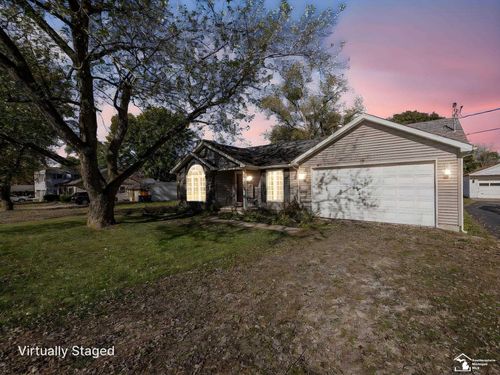 950 Fairfield Ave, Temperance, MI, 48182-9276 | Card Image