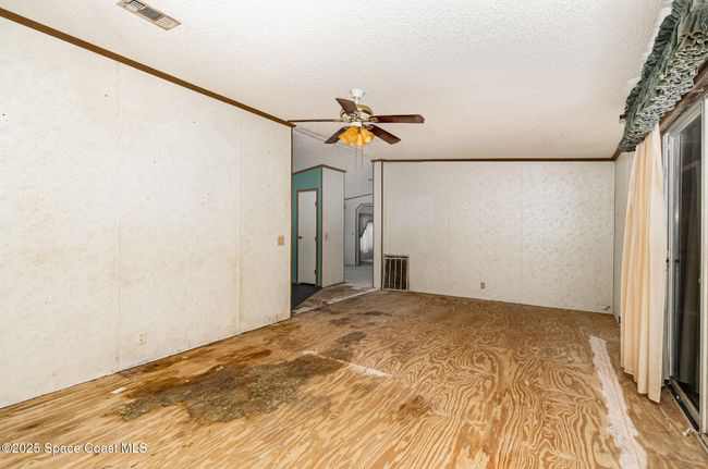 2443 Bradford Ct, House other with 3 bedrooms, 2 bathrooms and null parking in Mims FL | Image 11