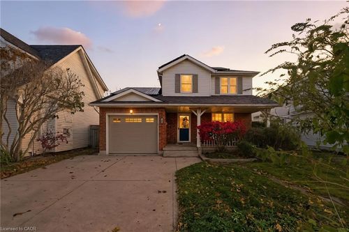 234 Dartmoor Cres, Waterloo, ON, N2K3S9 | Card Image