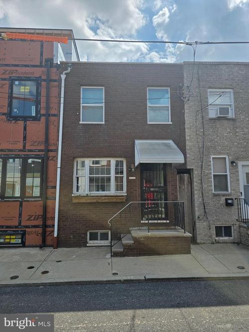 214 Gerritt St, PHILADELPHIA, PA, 19147-6013 | Card Image
