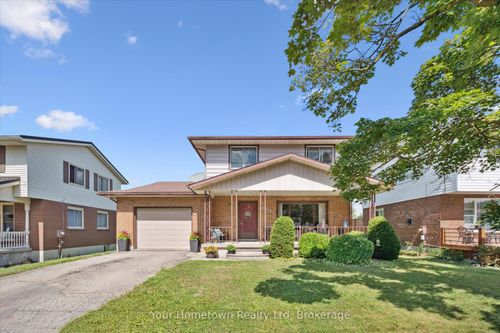 665 Raglan St, Palmerston, ON, N0G2P0 | Card Image