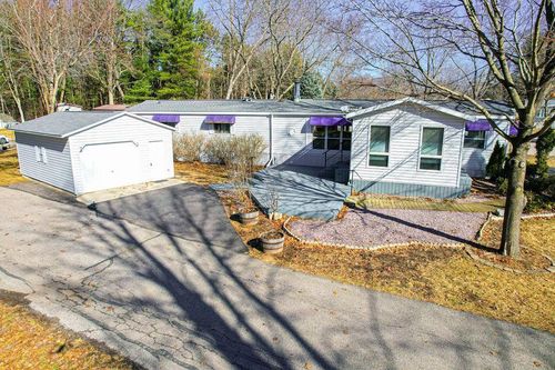 118-118 Deer Path, Baraboo, WI, 53913-9789 | Card Image