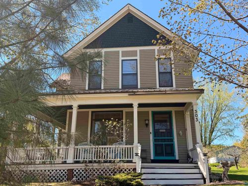 303 E 5th St, Washburn, WI, 54891-9576 | Card Image
