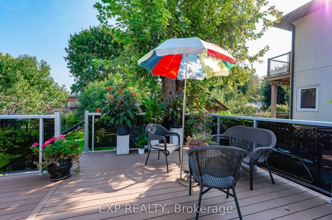 27 Stock Ave, House other with 3 bedrooms, 2 bathrooms and 6 parking in Etobicoke ON | Image 27