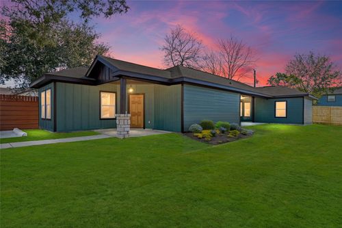 4656 N Teague, Rosharon, TX, 77583-2126 | Card Image