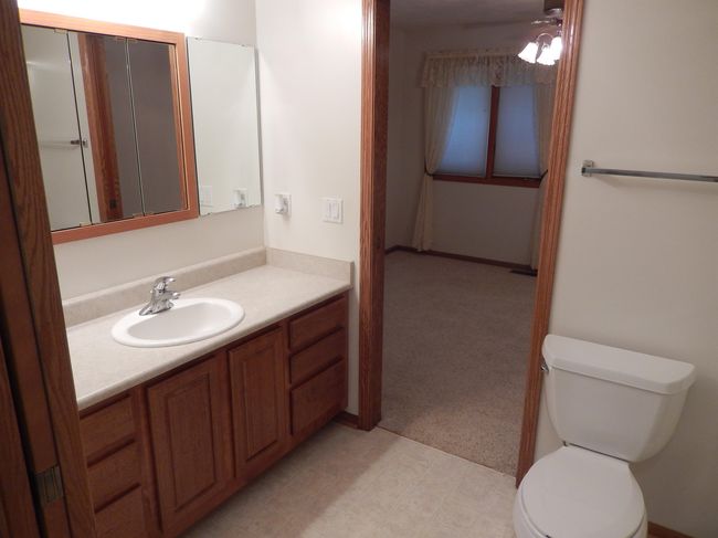4801 S 55 Th Ct, Townhouse with 2 bedrooms, 2 bathrooms and 2 parking in Lincoln NE | Image 10