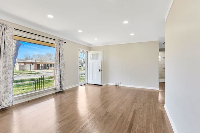 7486 Plainfield St, House other with 3 bedrooms, 2 bathrooms and null parking in Dearborn Heights MI | Image 15