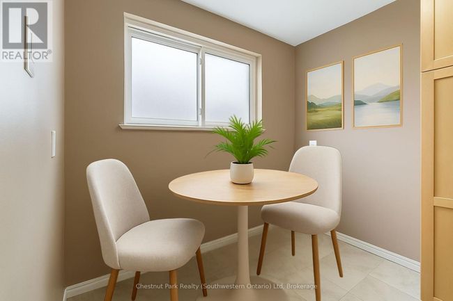 7 - 37 Conroy Cres, Condo with 2 bedrooms, 1 bathrooms and 1 parking in Guelph ON | Image 15