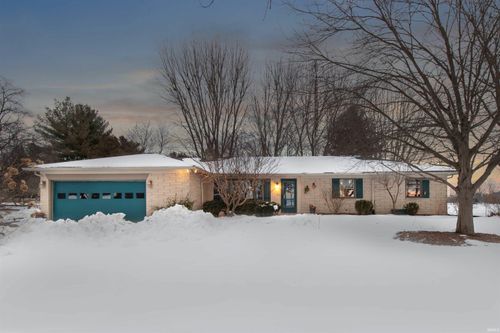 1844 N County Road 450 E, Logansport, IN, 46947-7530 | Card Image