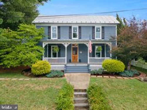 132 N Charles St, STRASBURG, VA, 22657-2623 | Card Image