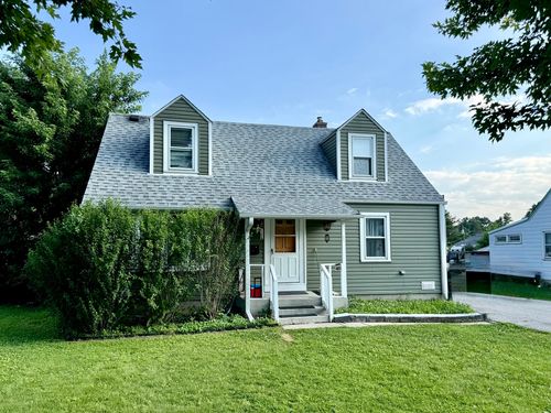 321 E Medill Ave, Northlake, IL, 60164-1854 | Card Image