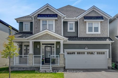 1022 Showman St, Richmond, ON, K0A2Z0 | Card Image