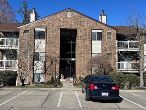 ste-1-42 Woodland Hills Dr, Southgate, KY, 41071-2949 | Card Image