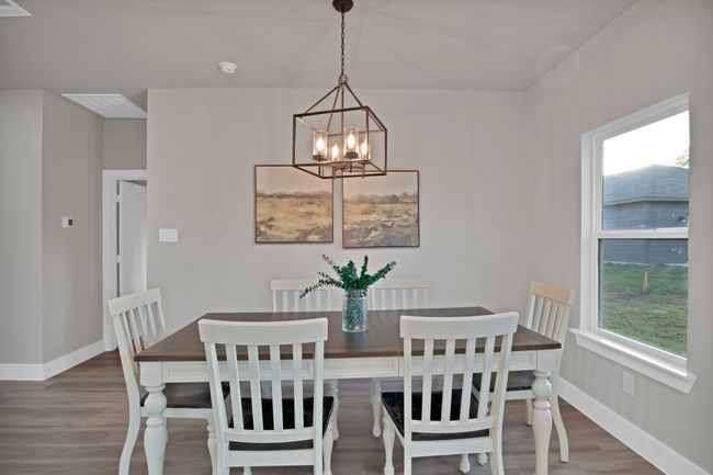 205 E South St, House other with 3 bedrooms, 2 bathrooms and null parking in Itasca TX | Image 39