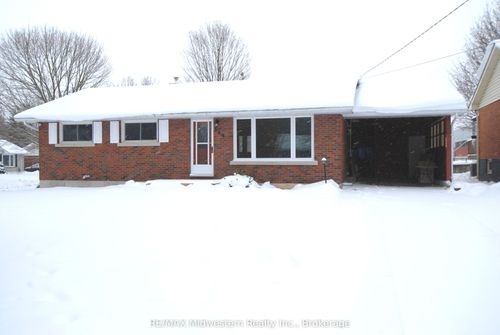 {{alt}} | Card Image