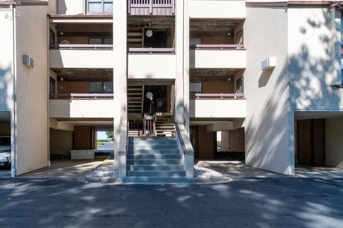 apt-22-1801 E Perry St, Port Clinton, OH, 43452-1491 | Card Image