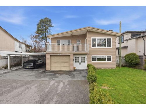 8081 112 St, Delta, BC, V4C4W4 | Card Image