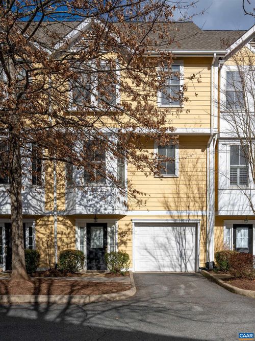 d-104 Melbourne Park Cir, CHARLOTTESVILLE, VA, 22901-3923 | Card Image