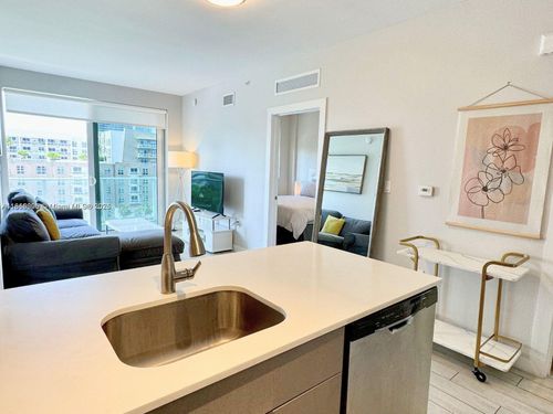 unit-706-321 Ne 26th St, Miami, FL, 33137-4983 | Card Image