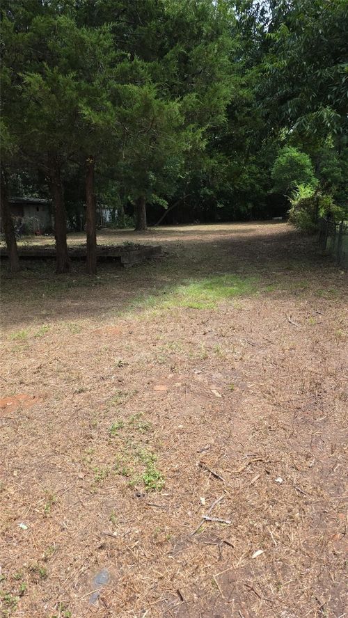 816 N Cottage Ave, Palestine, TX, 75801-8106 | Card Image