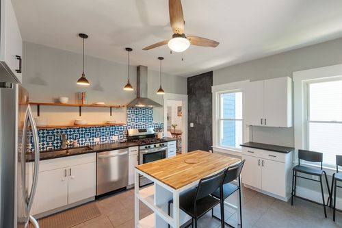 2-13 Sargent Ave, Somerville, MA, 02145-2913 | Card Image