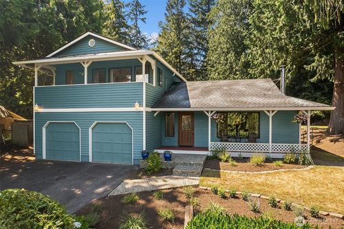 1247 293rd Ave Ne, Carnation, WA, 98014-9627 | Card Image