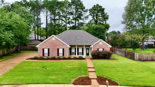 205 Stonebriar Ln, Brandon, MS, 39042-2893 | Card Image