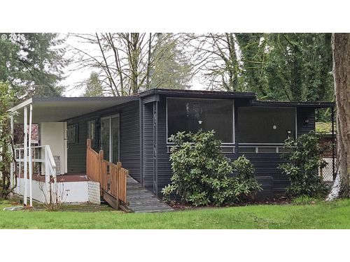 8021 Old Pacific Hwy N, Castle Rock, WA, 98611-8600 | Card Image