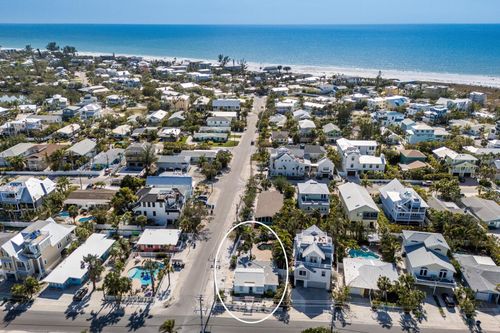 701 N Bay Blvd, ANNA MARIA, FL, 34216 | Card Image