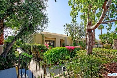 13-200 E Racquet Club Rd, Palm Springs, CA, 92262 | Card Image