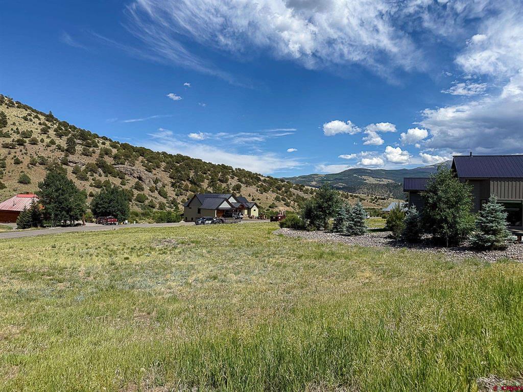 Land in South Fork 4